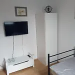 Homestay Krynica - *