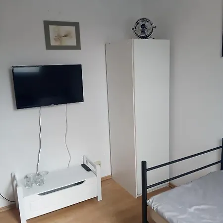 Homestay Krynica - *
