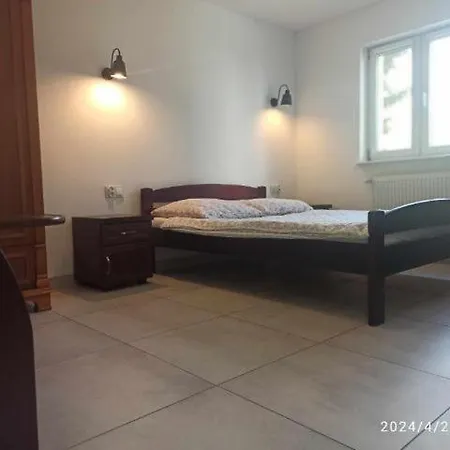 ホームステイ Krynica - *